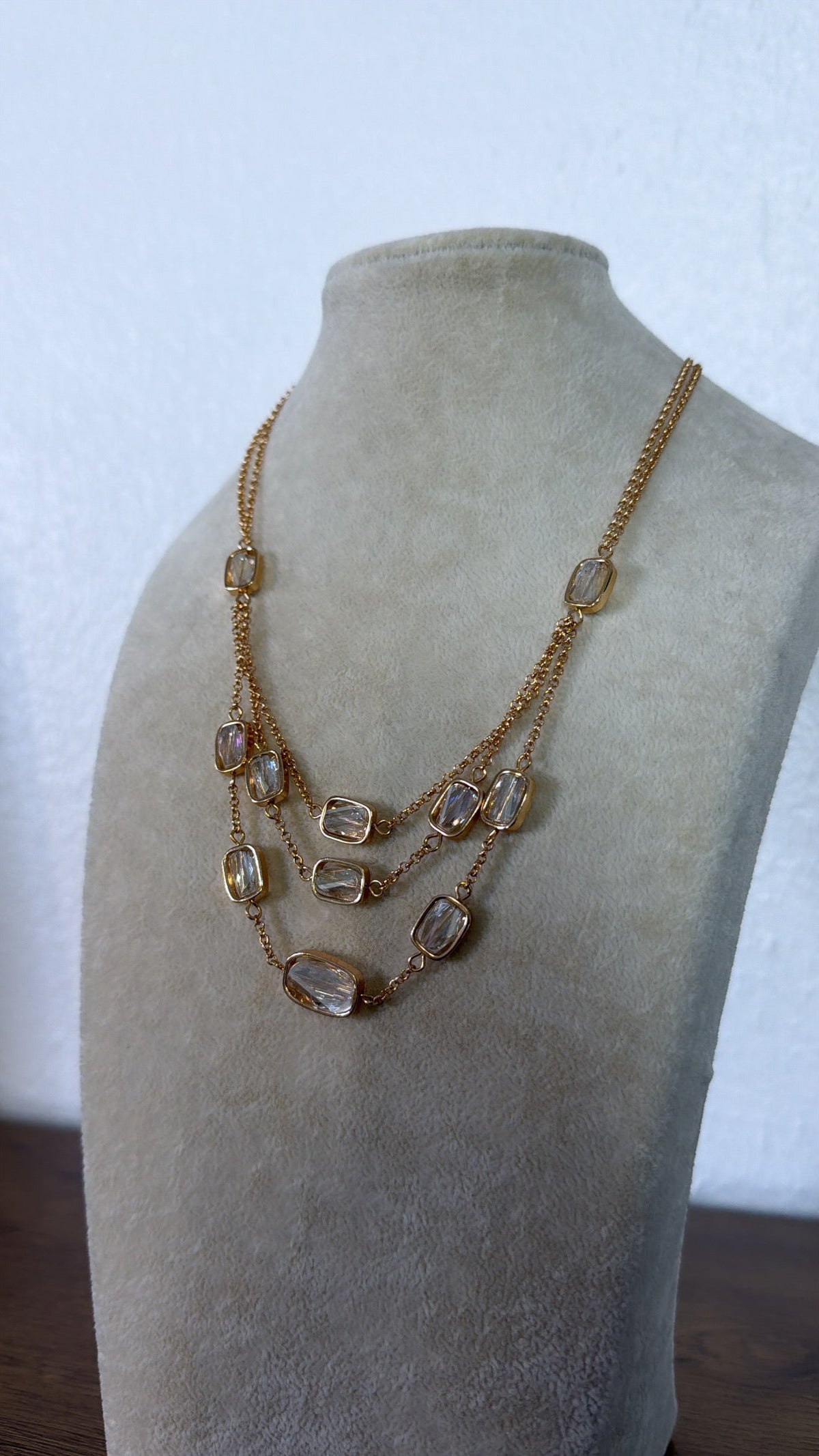 Layered Crystal Necklace, Clear/Gold