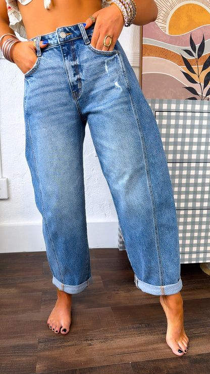 City Sculpt Barrel Jean, Medium