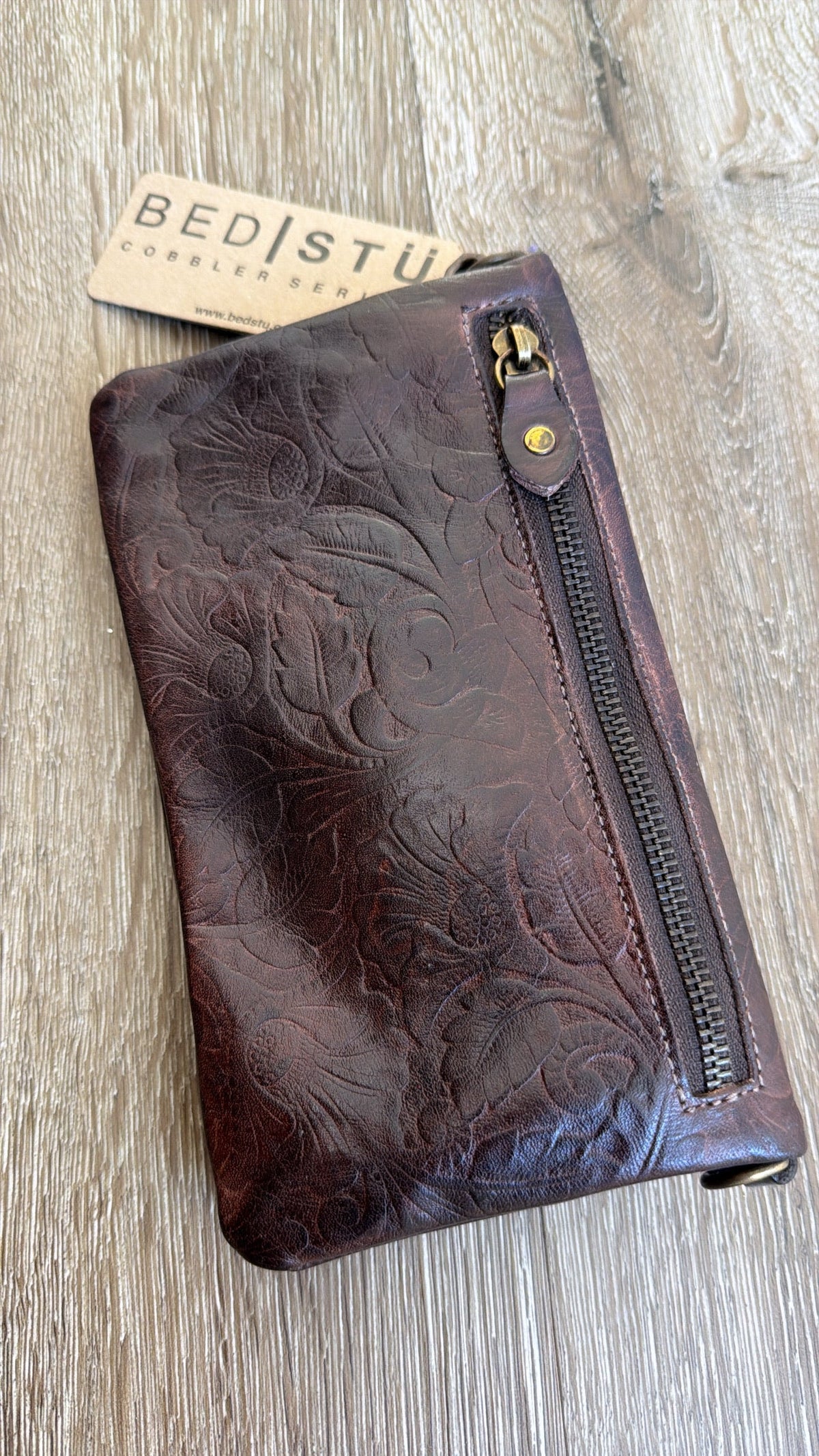 Bedstu Cadence EM, Teak Dip Dye