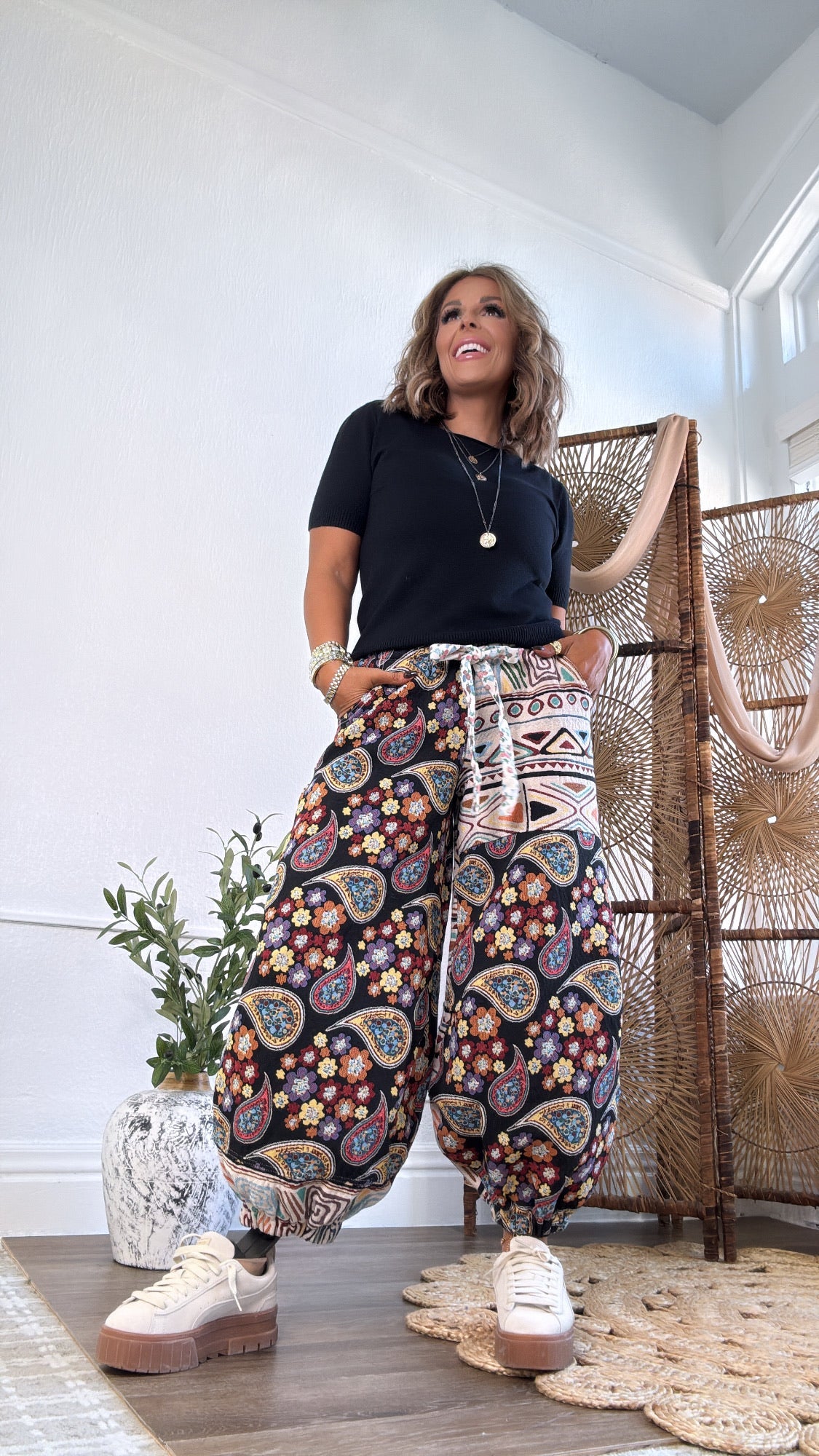 Paisley Fields Jogger, Black Multi