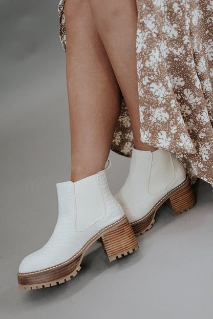 Alejandro Boot, Ivory