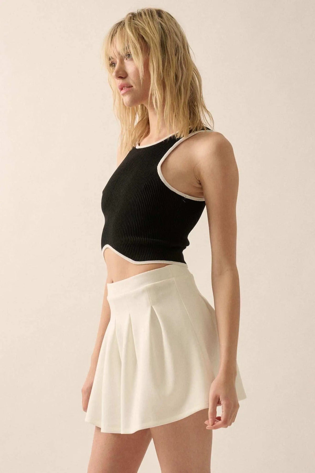 Shaper Fit Cropped Rib-Knit Curved Hem Tank Top