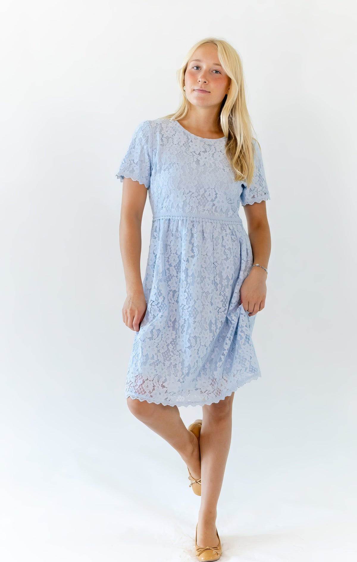 Pipa Lined Lace Dress