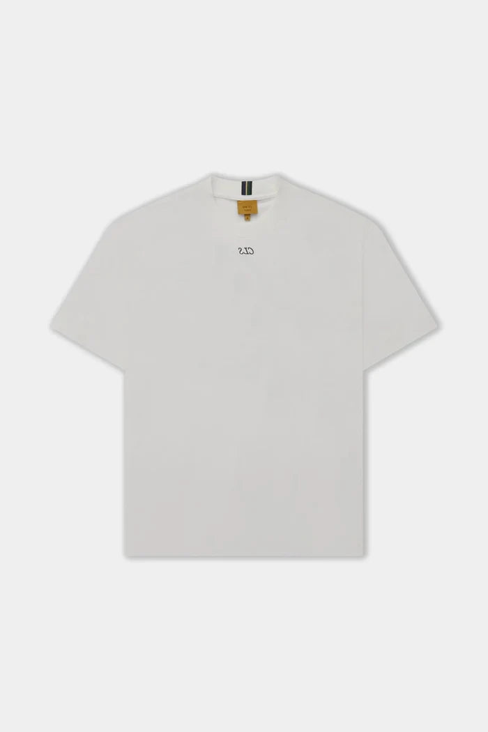 Camiseta Class Mini CLS Nakin (Off White) - Four Street