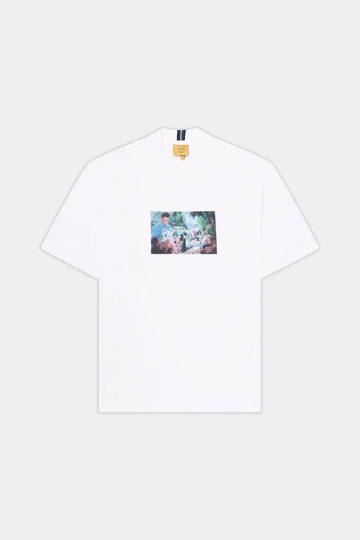 Camiseta Class Paradise (Off White) - Four Street