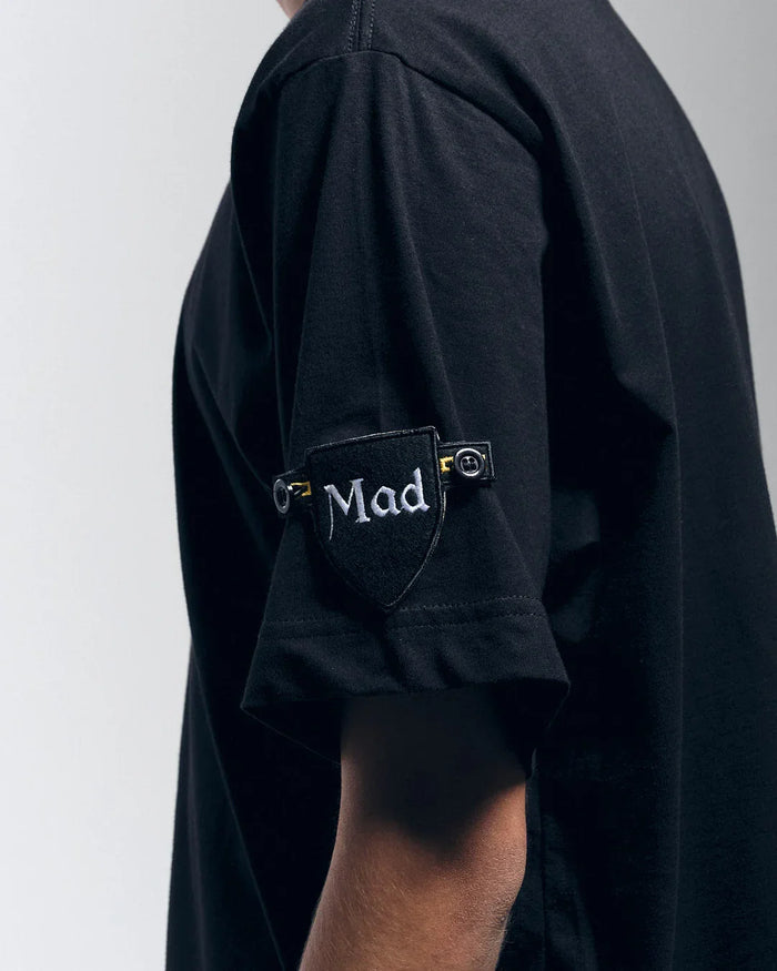 CAMISETA MAD ISLAND PRETA - Four Street