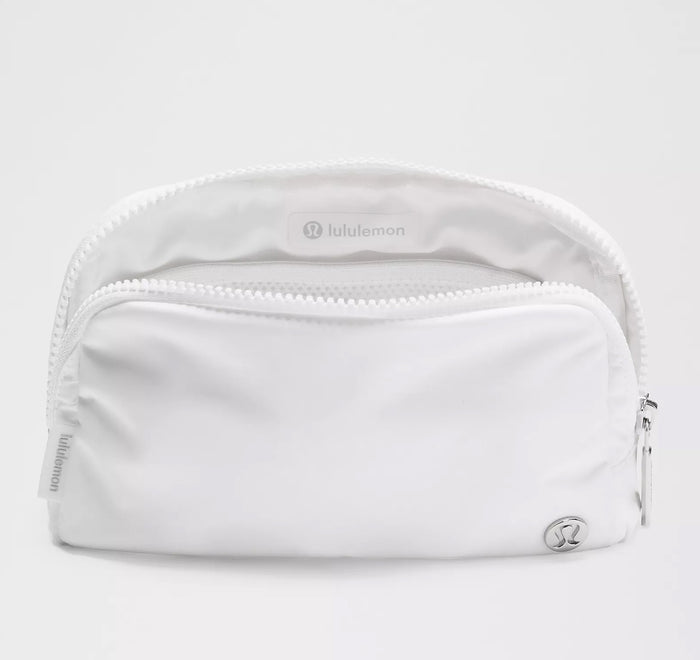 Delta Gamma lululemon Everywhere Belt Bag - White