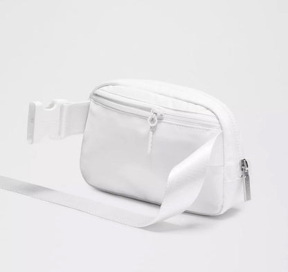 Delta Gamma lululemon Everywhere Belt Bag - White